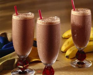 batido de banana e chocolate